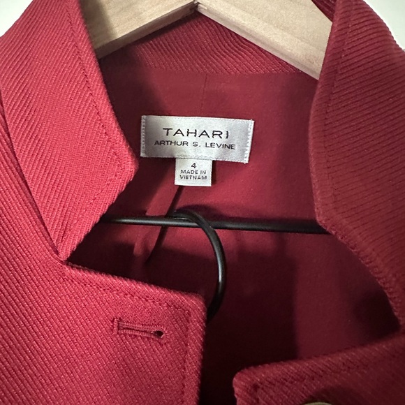 Elegant Women's Suit Set - Picture 4 of 5